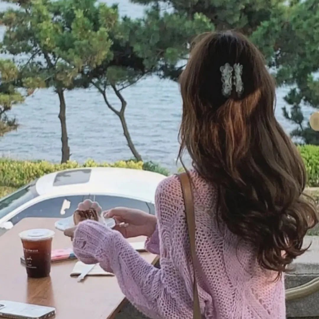 三个女人的秘密 海报